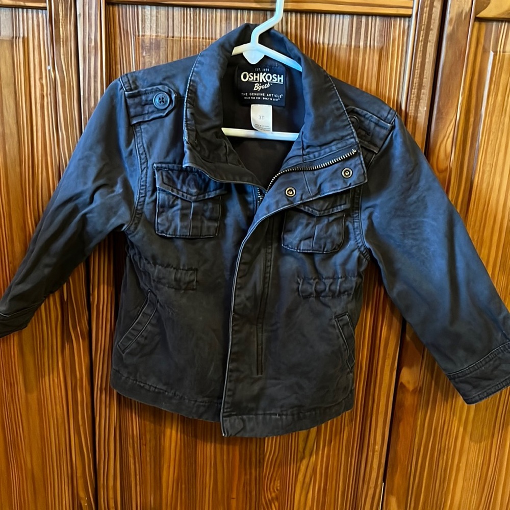 Oshkosh grey zipped jacket size 3T